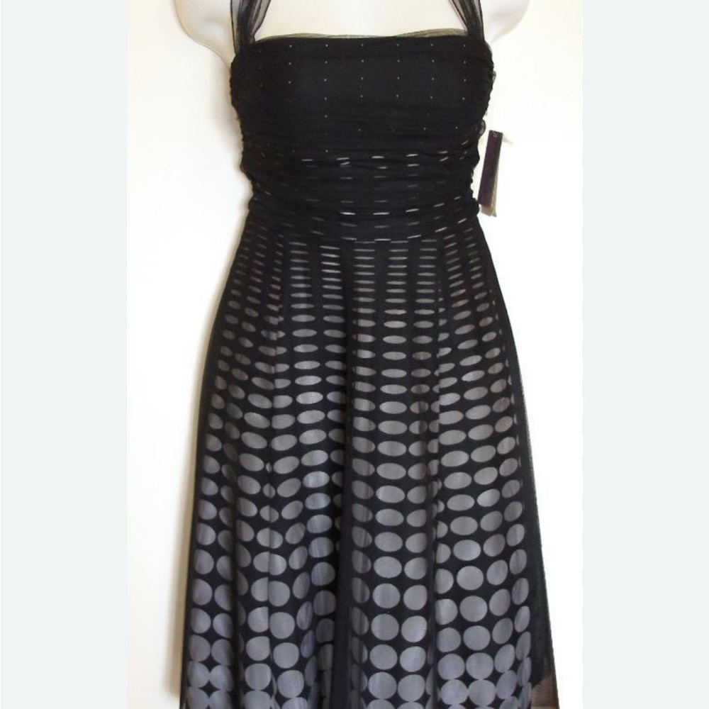 Chic Strapless Black and Gray Polka Dot Dress